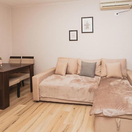 New Apartment At New Bazaar - Tirana City Center Eksteriør billede